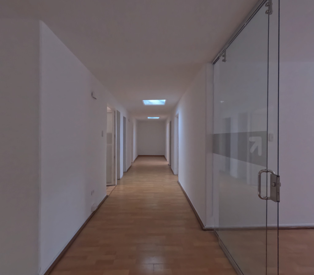 Oficina En Arriendo - El Lago, Bogotá