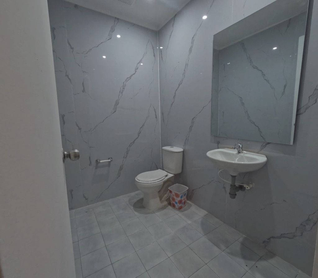 Oficina En Arriendo - El Lago, Bogotá