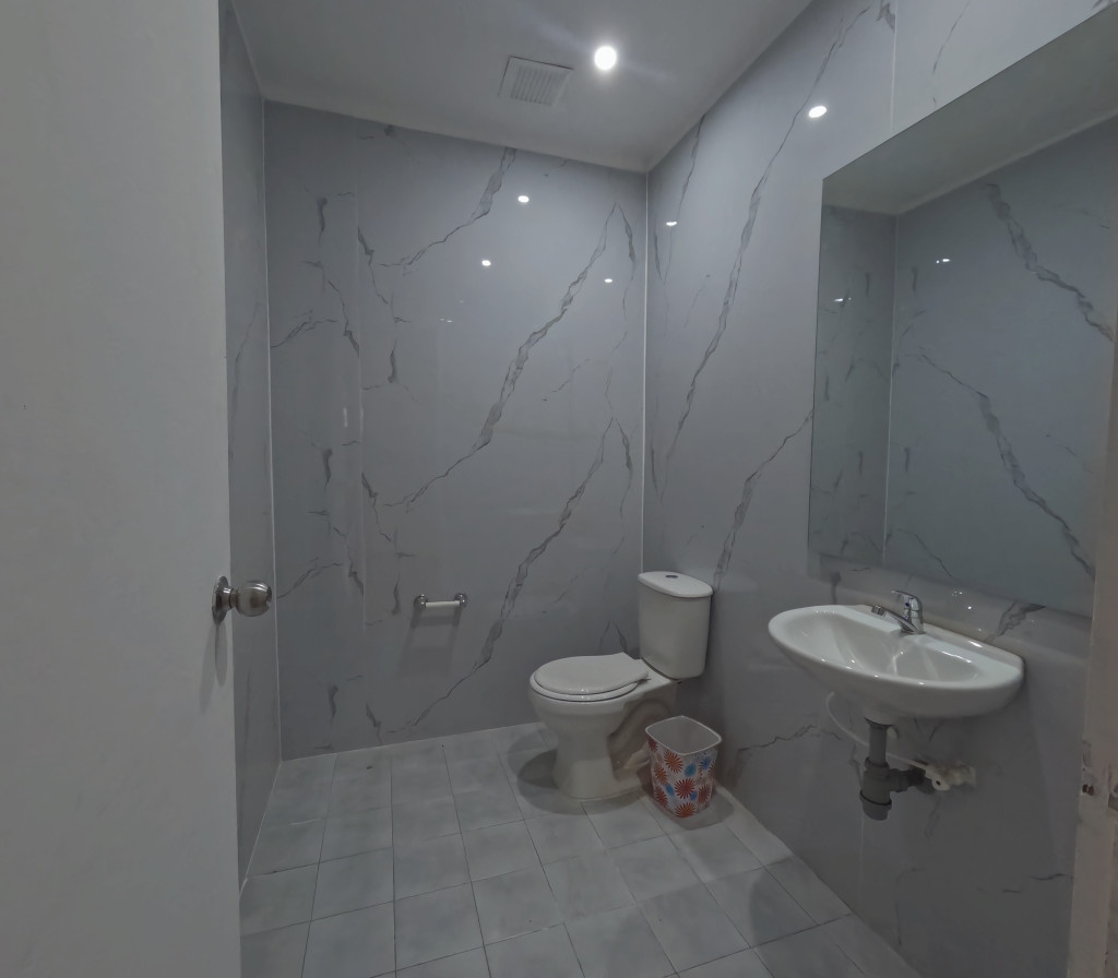 Oficina En Arriendo - El Lago, Bogotá