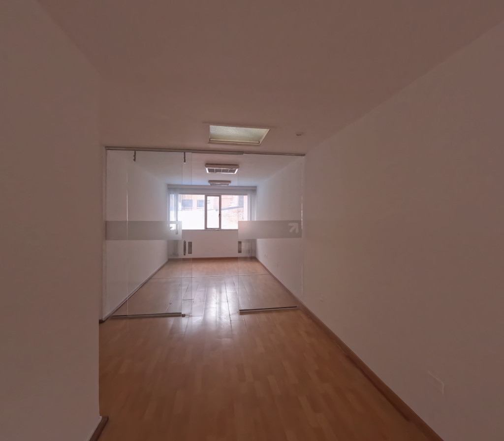 Oficina En Arriendo - El Lago, Bogotá