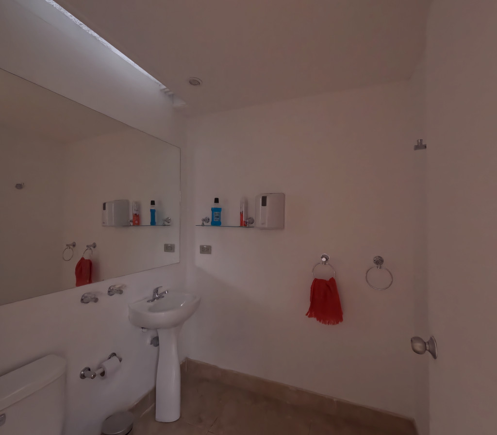 Oficina En Arriendo - El Lago, Bogotá