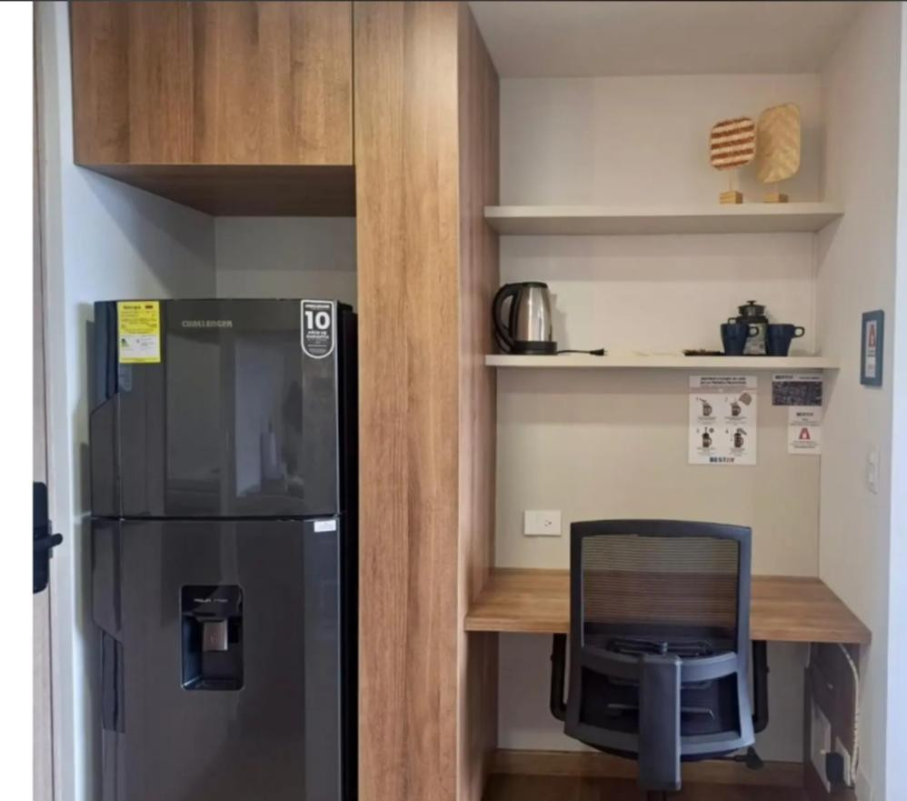 Apartaestudio En Arriendo - La Castellana, Bogotá
