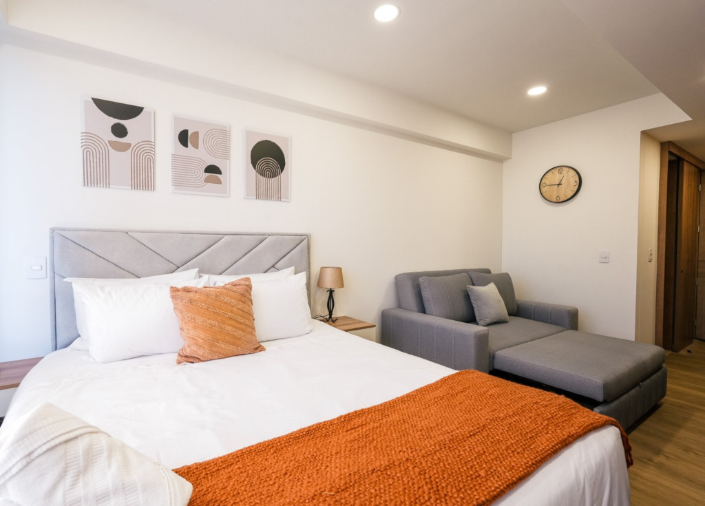 Apartaestudio En Arriendo - La Castellana, Bogotá