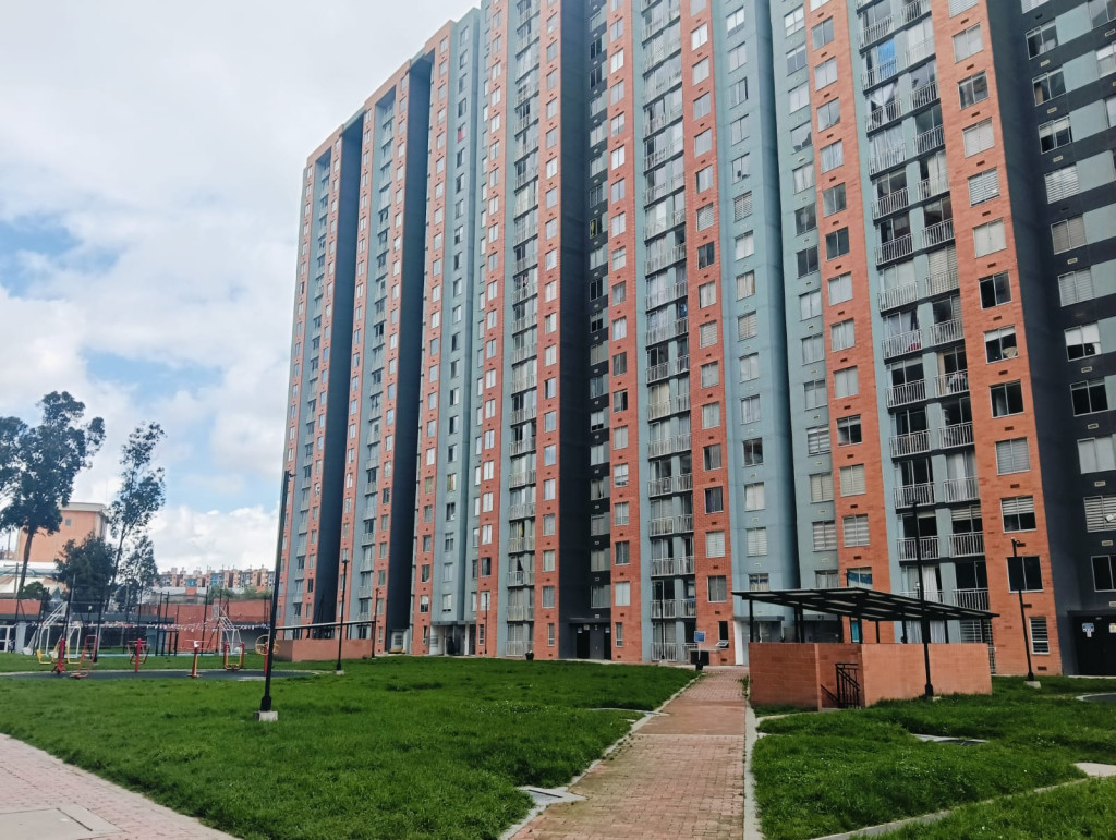 Apartamento En Arriendo - Primavera, Bogotá