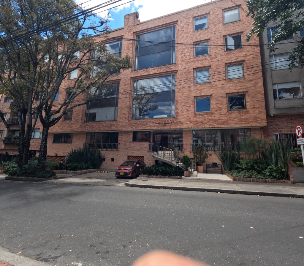 Apartamento En Venta - Los Rosales, Bogotá