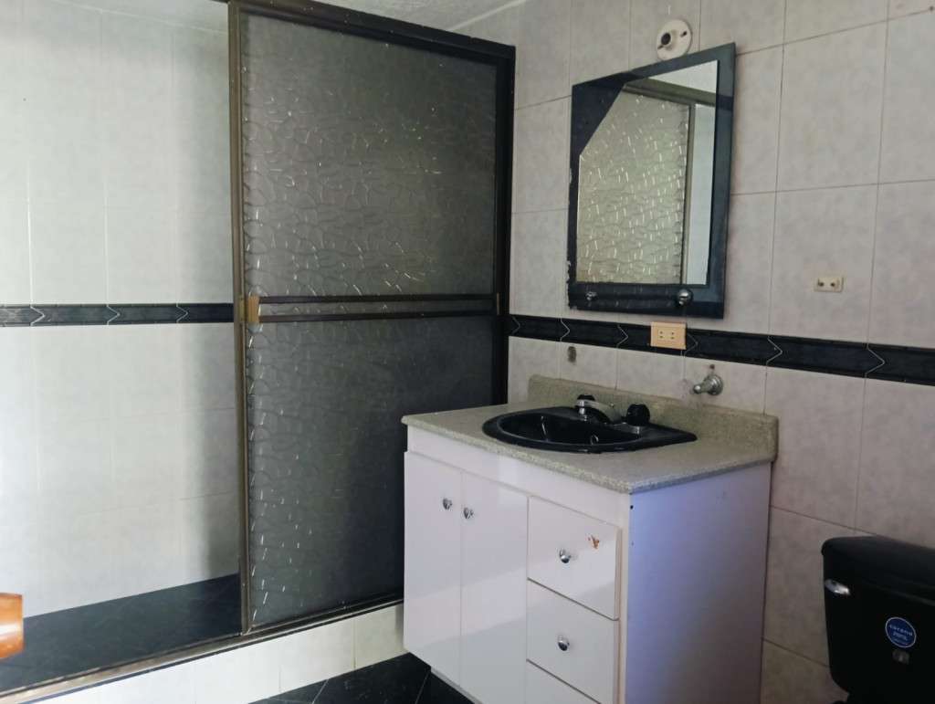 Apartamento En Arriendo - Ciudad Berna, Bogotá