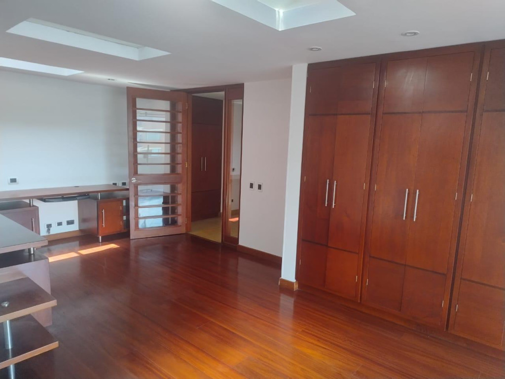 Apartamento En Arriendo - Santa Barbara Central-Usaquén, Bogotá