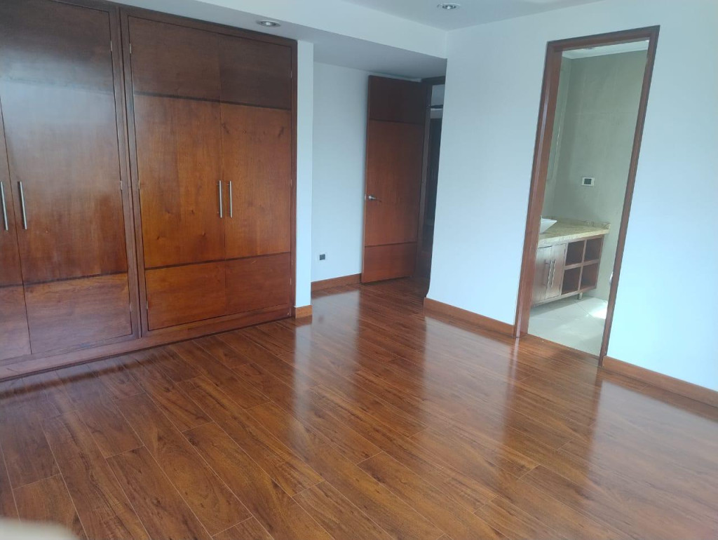 Apartamento En Arriendo - Santa Barbara Central-Usaquén, Bogotá