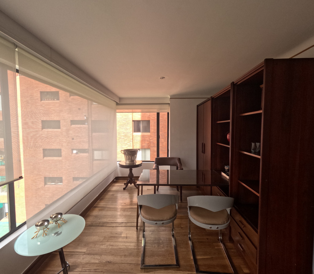 Apartamento En Arriendo - La Cabrera, Bogotá