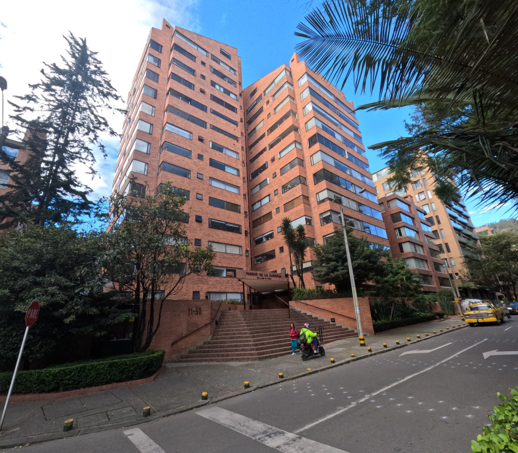 Apartamento En Arriendo - La Cabrera, Bogotá