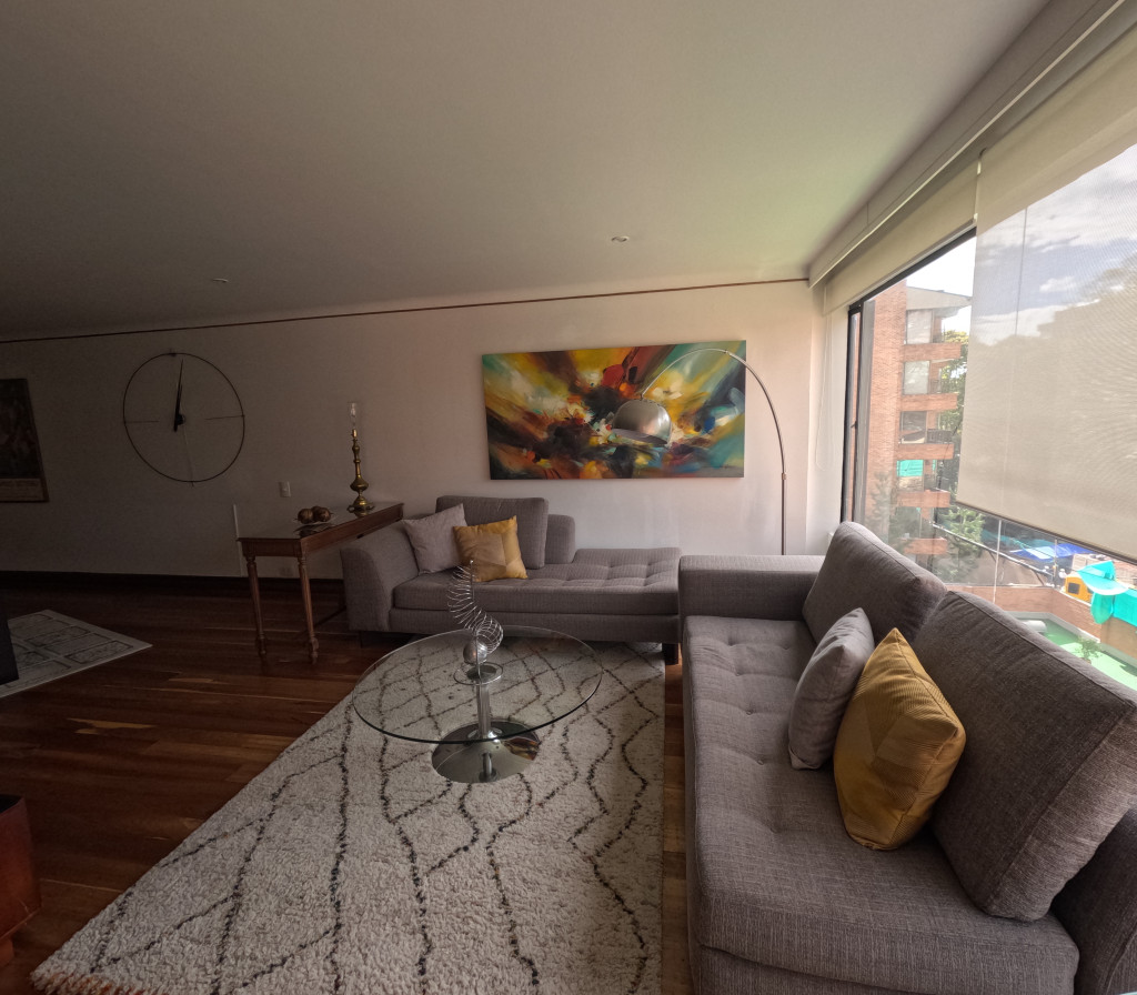 Apartamento En Arriendo - La Cabrera, Bogotá