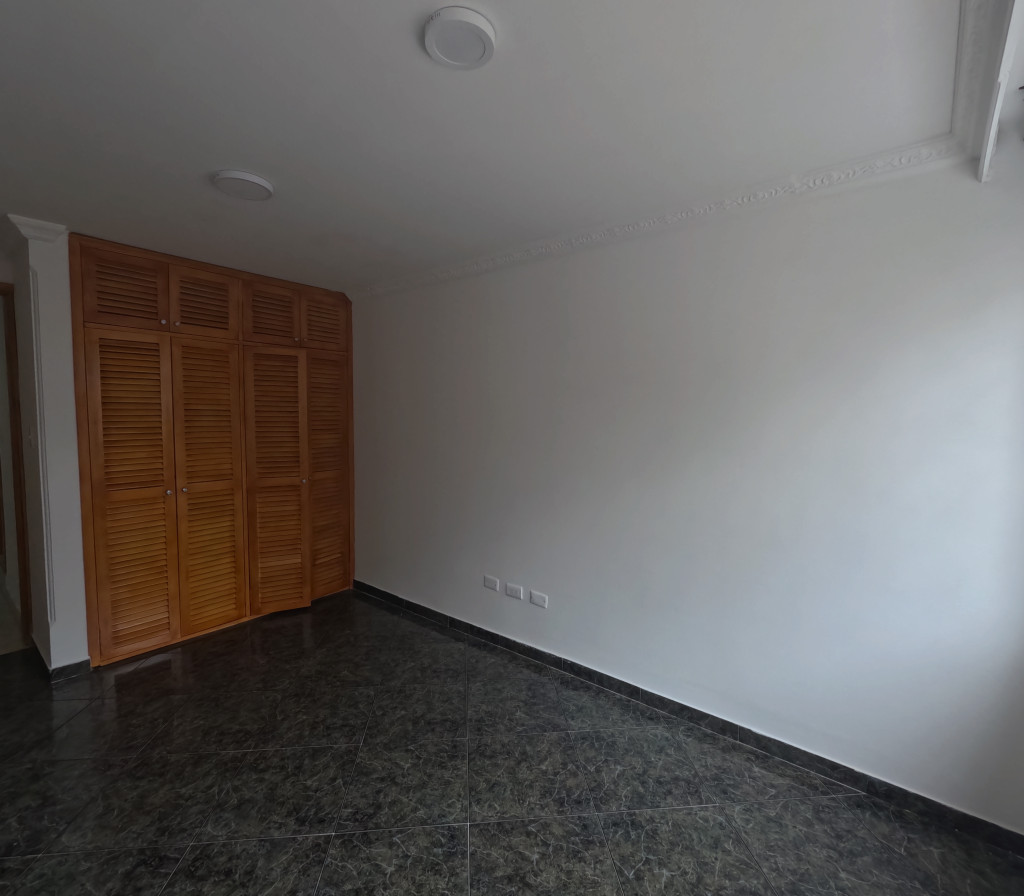 Apartamento En Arriendo - Ciudad Berna, Bogotá