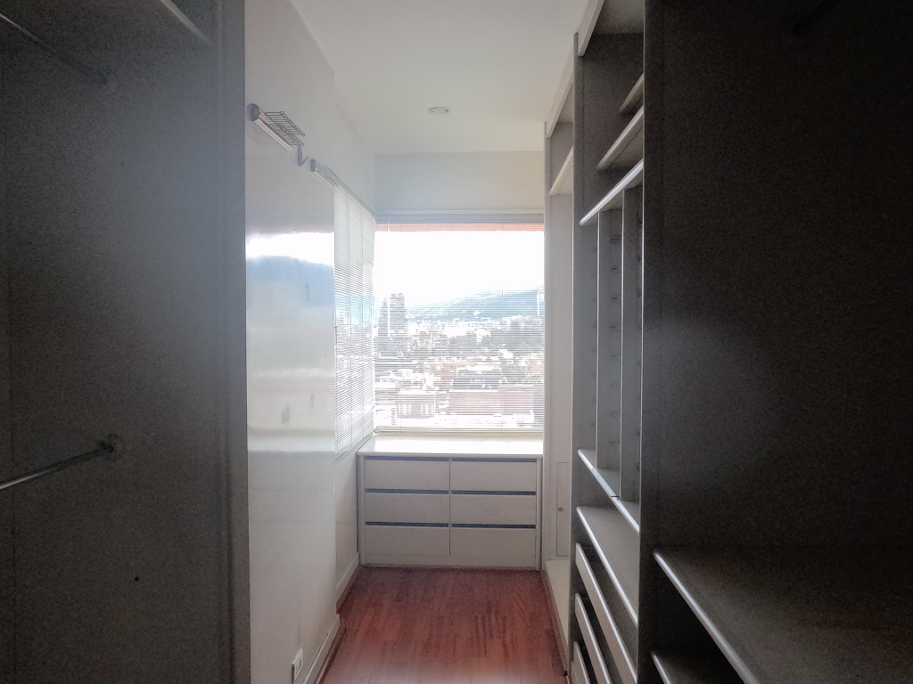 Apartamento En Arriendo - La Cabrera, Bogotá