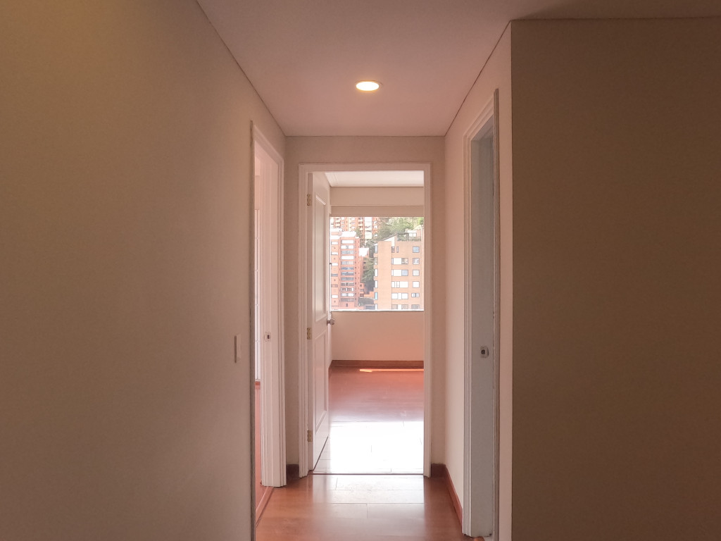 Apartamento En Arriendo - La Cabrera, Bogotá
