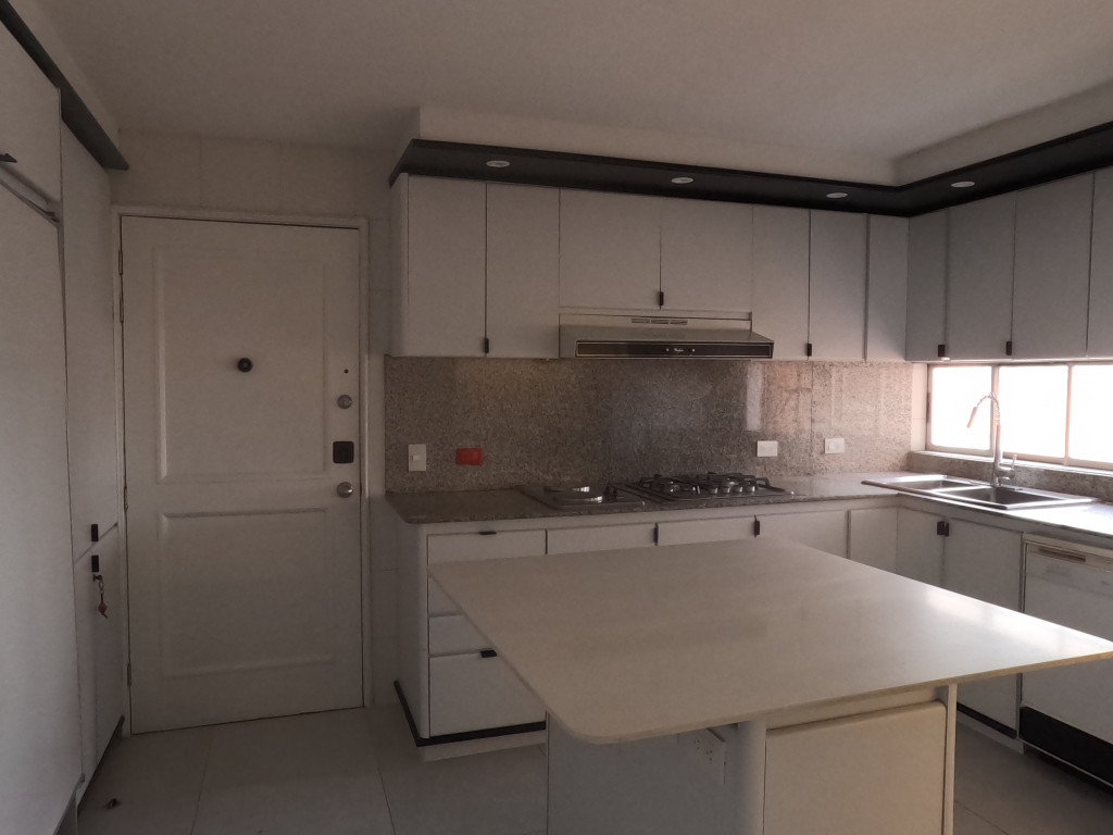 Apartamento En Arriendo - La Cabrera, Bogotá