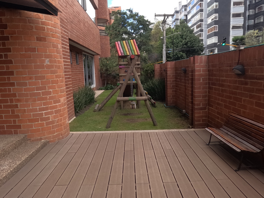 Apartamento En Arriendo - La Cabrera, Bogotá