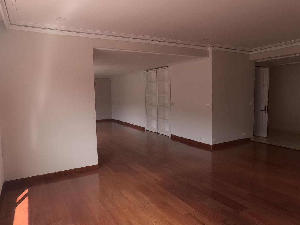 Apartamento En Arriendo - La Cabrera, Bogotá