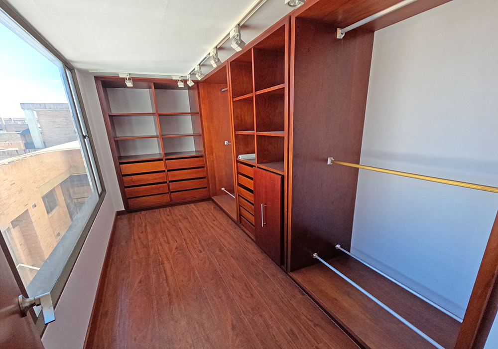 Apartamento En Venta - Santa Barbara-Usaquén, Bogotá