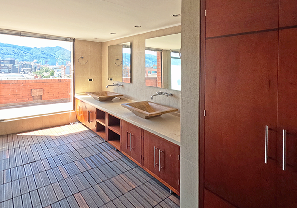 Apartamento En Venta - Santa Barbara-Usaquén, Bogotá