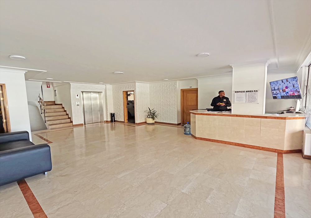 Apartamento En Venta - Santa Barbara-Usaquén, Bogotá