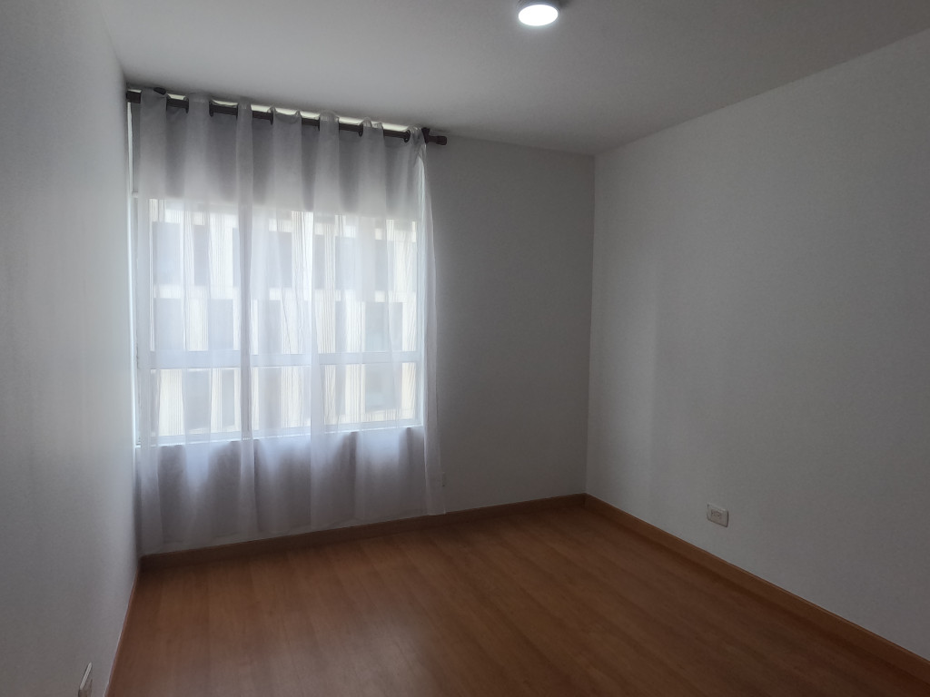 Apartamento En Arriendo - Modelia, Bogotá