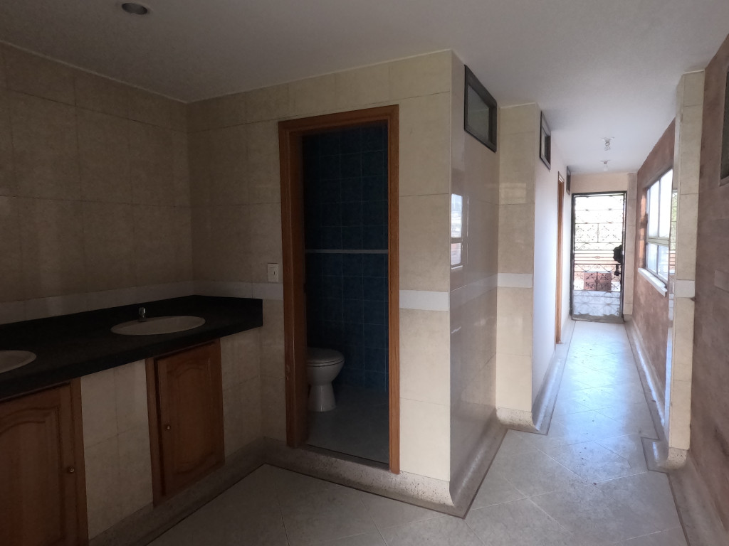 Casa En Arriendo - Niza, Bogotá