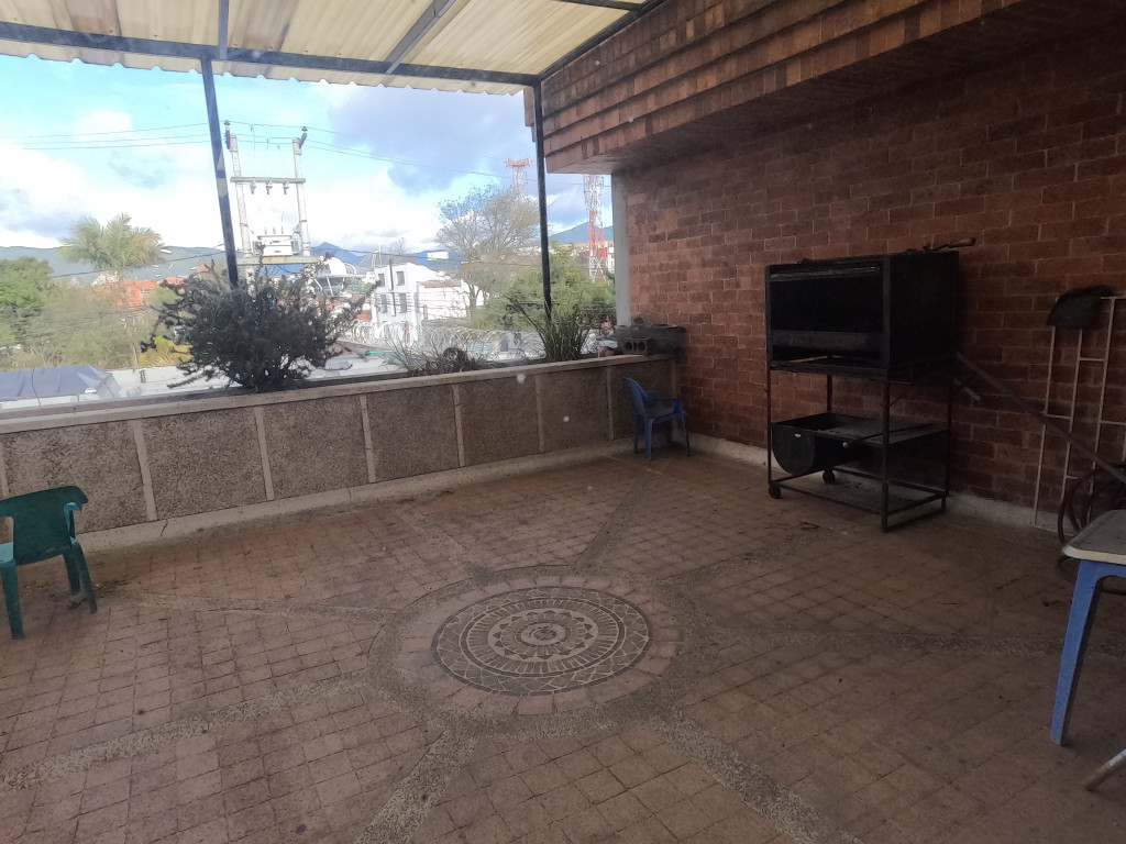 Casa En Arriendo - Niza, Bogotá