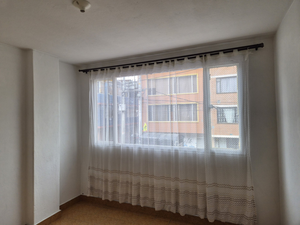 Apartamento En Arriendo - Altablanca - Usaquén, Bogotá