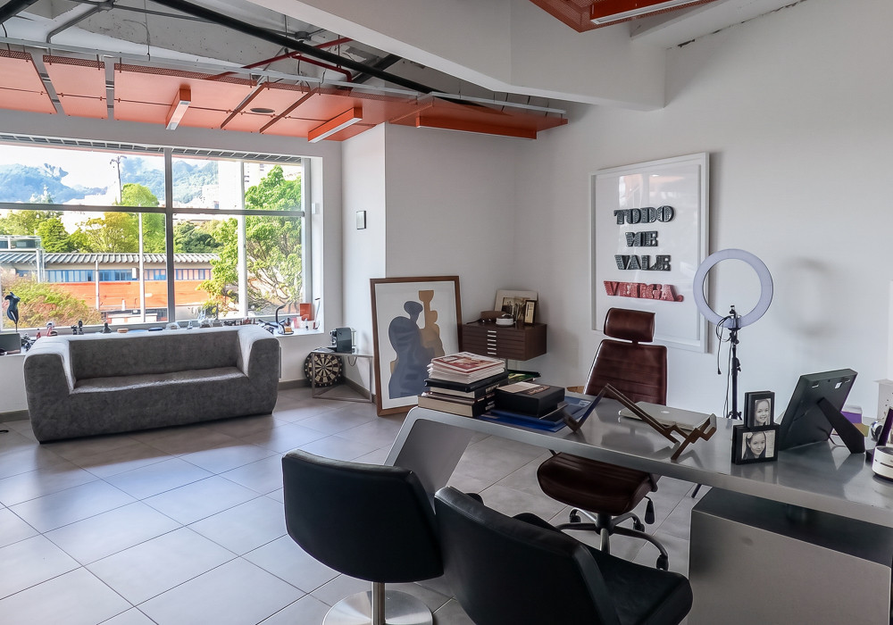 Oficina En Venta - Molinos Del Norte-Usaquén, Bogotá