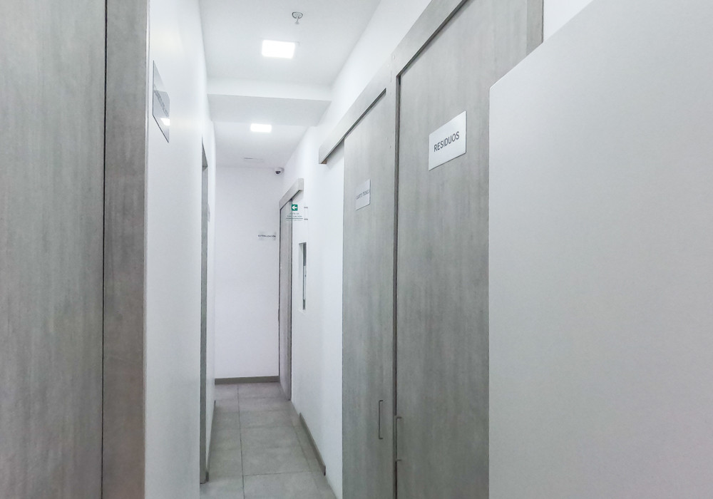 Oficina En Venta - Molinos Del Norte-Usaquén, Bogotá