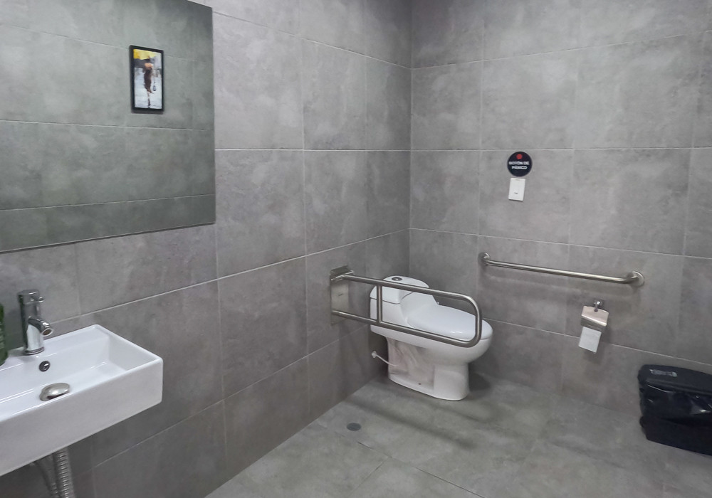 Oficina En Venta - Molinos Del Norte-Usaquén, Bogotá