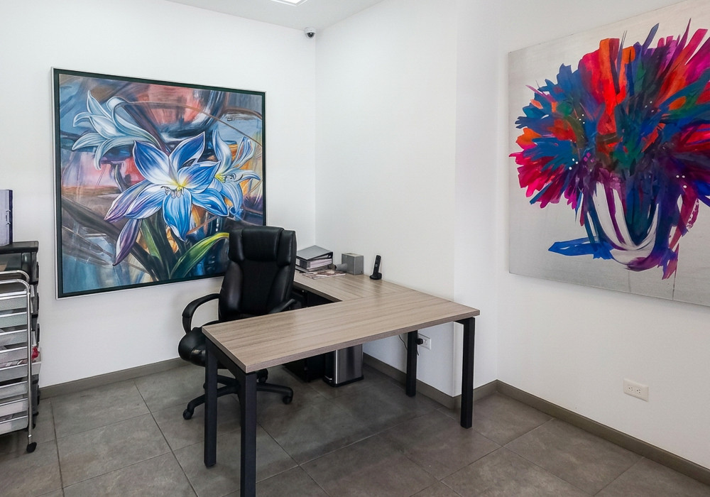Oficina En Venta - Molinos Del Norte-Usaquén, Bogotá
