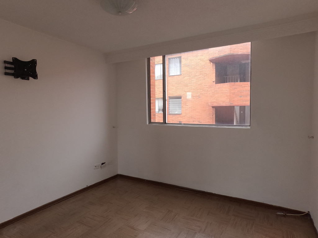 Apartamento En Arriendo - Milenta Ii, Bogotá