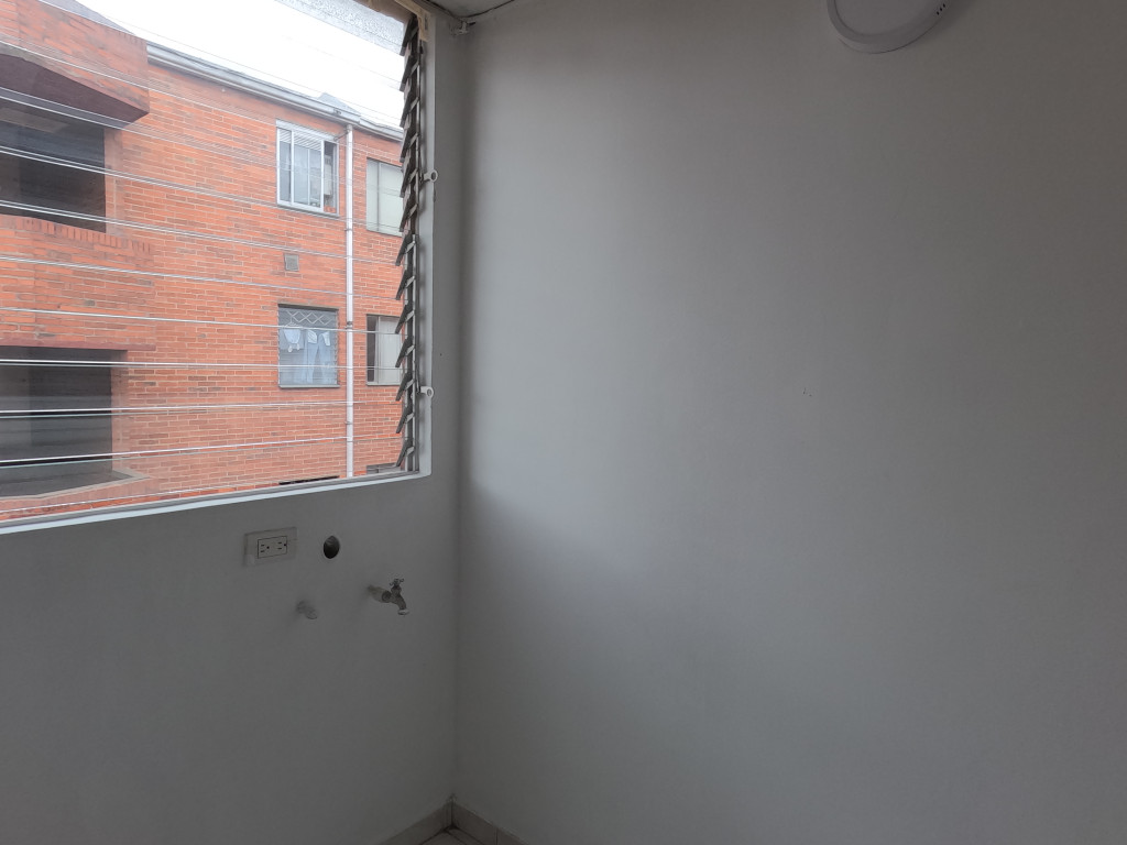 Apartamento En Arriendo - Milenta Ii, Bogotá