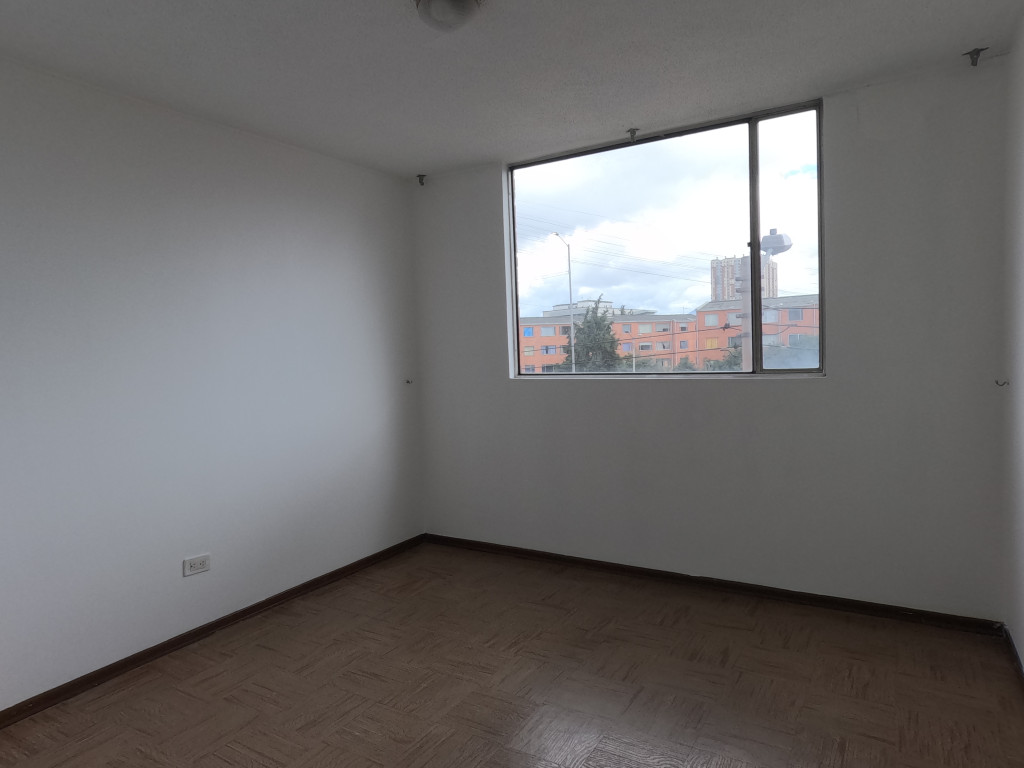 Apartamento En Arriendo - Milenta Ii, Bogotá