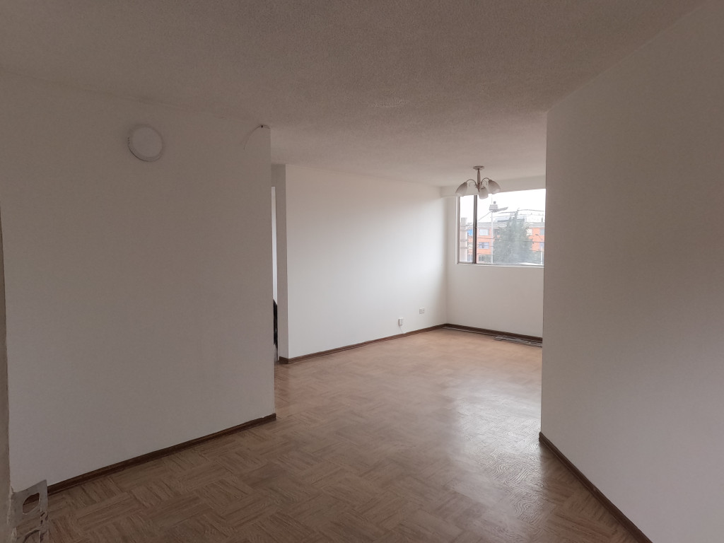 Apartamento En Arriendo - Milenta Ii, Bogotá