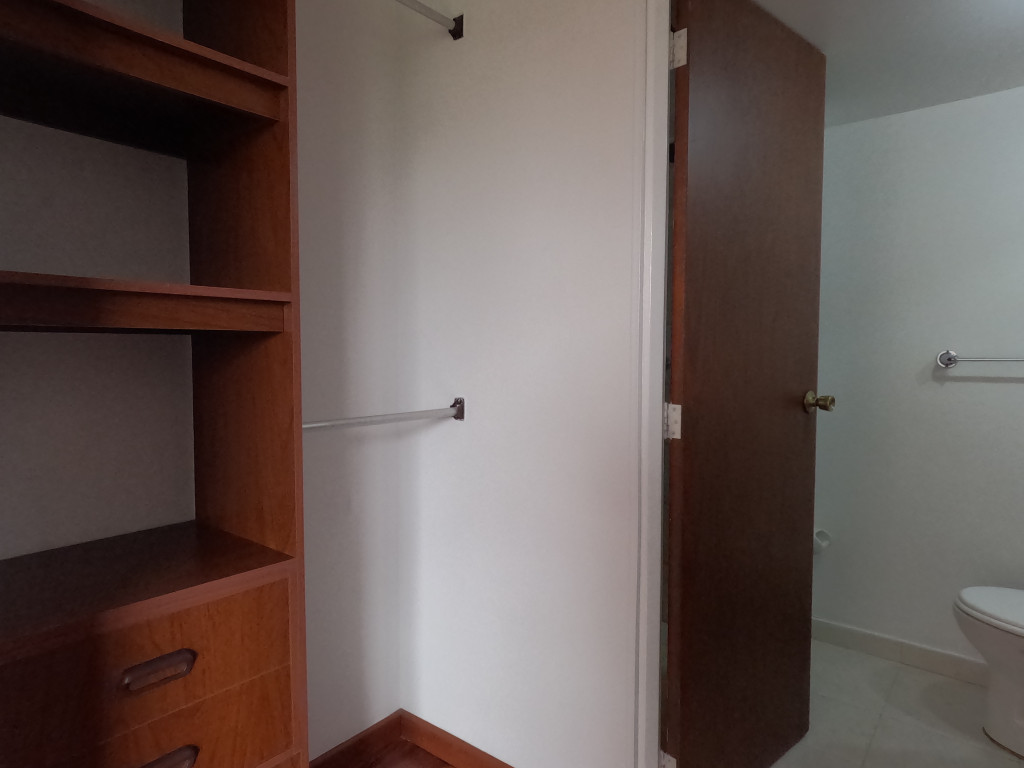 Apartamento En Arriendo - Parque Los Lagartos, Bogotá