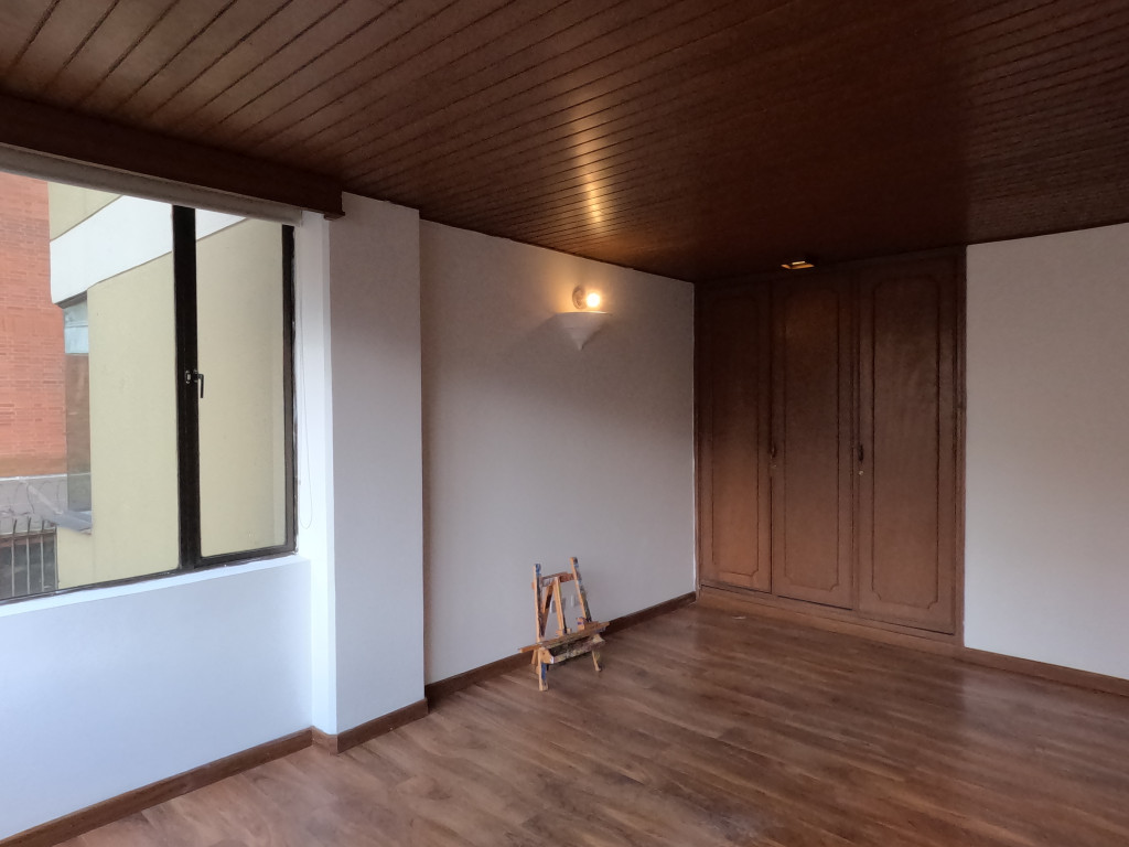 Apartamento En Arriendo - Altos Del Virrey, Bogotá