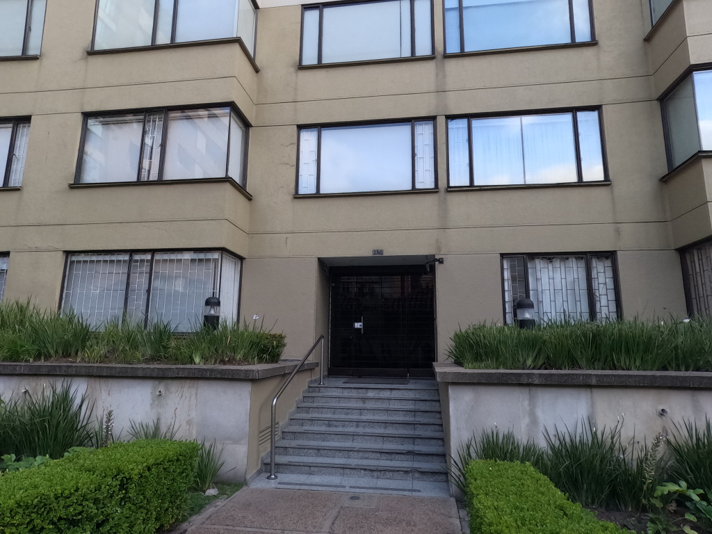 Apartamento En Arriendo - Altos Del Virrey, Bogotá