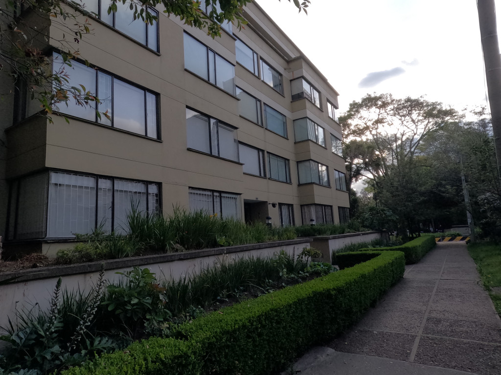 Apartamento En Arriendo - Altos Del Virrey, Bogotá