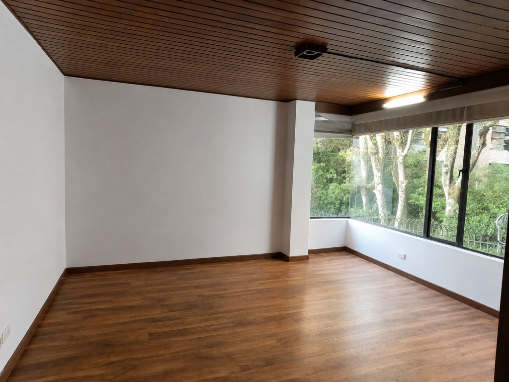 Apartamento En Arriendo - Altos Del Virrey, Bogotá