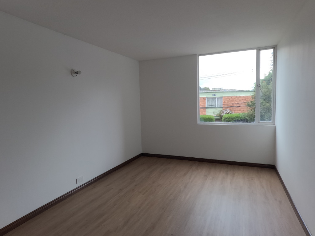 Apartamento En Arriendo - Niza, Bogotá