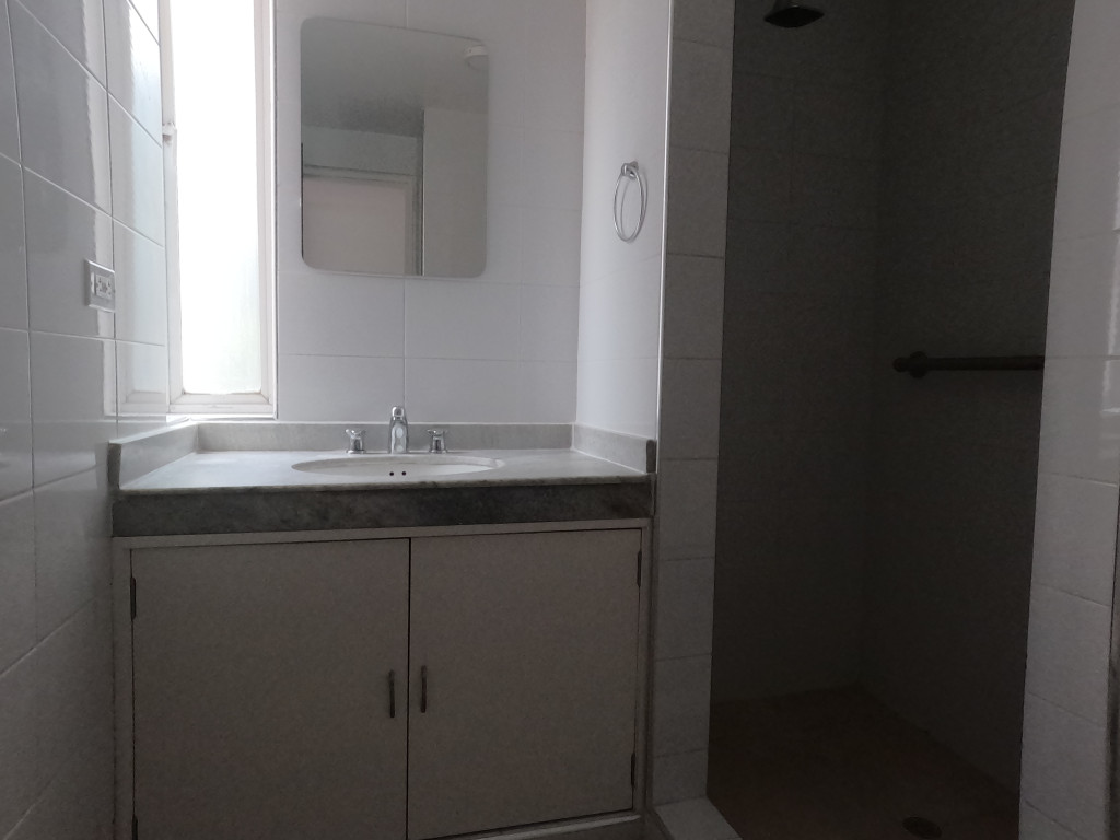 Apartamento En Arriendo - Niza, Bogotá