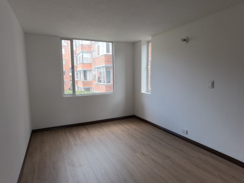 Apartamento En Arriendo - Niza, Bogotá