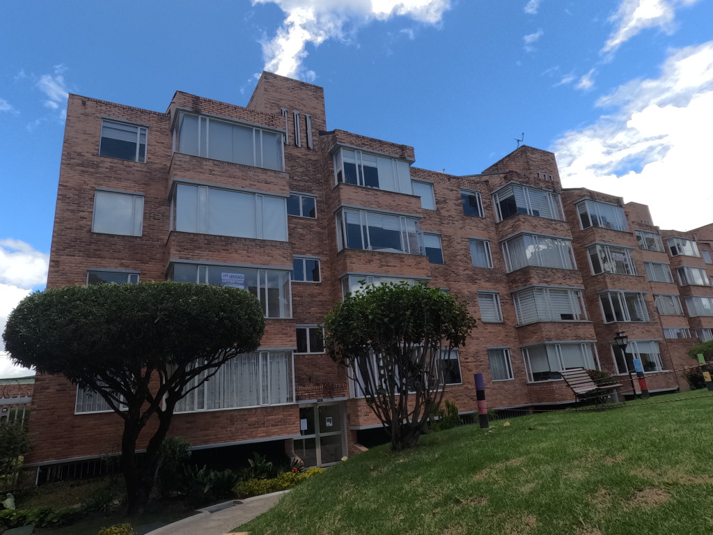 Apartamento En Arriendo - Niza, Bogotá