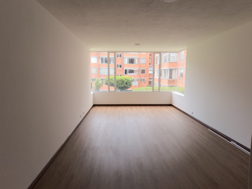 Apartamento En Arriendo - Niza, Bogotá