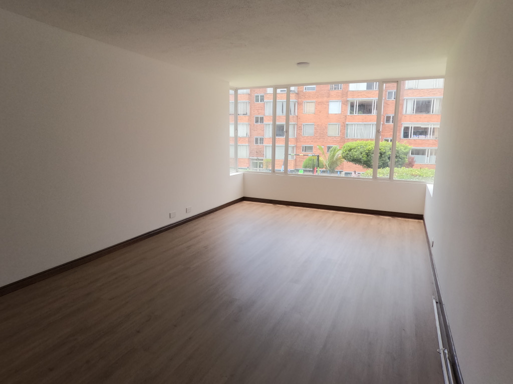 Apartamento En Arriendo - Niza, Bogotá