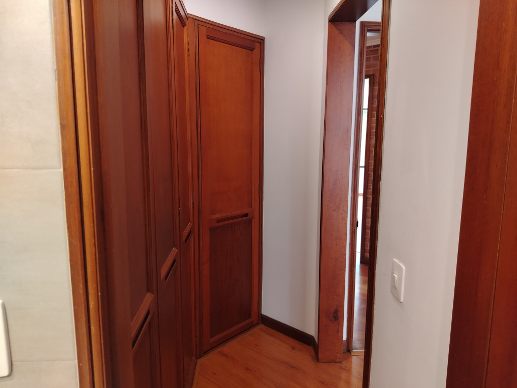 Apartamento En Arriendo - Los Rosales, Bogotá