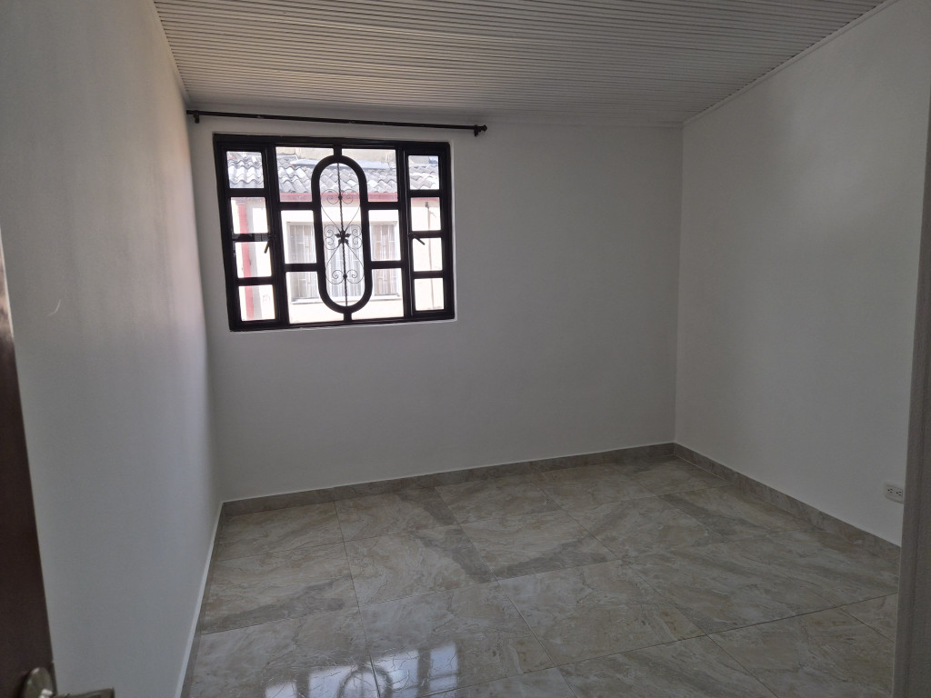 Casa En Arriendo - Álamos , Bogotá