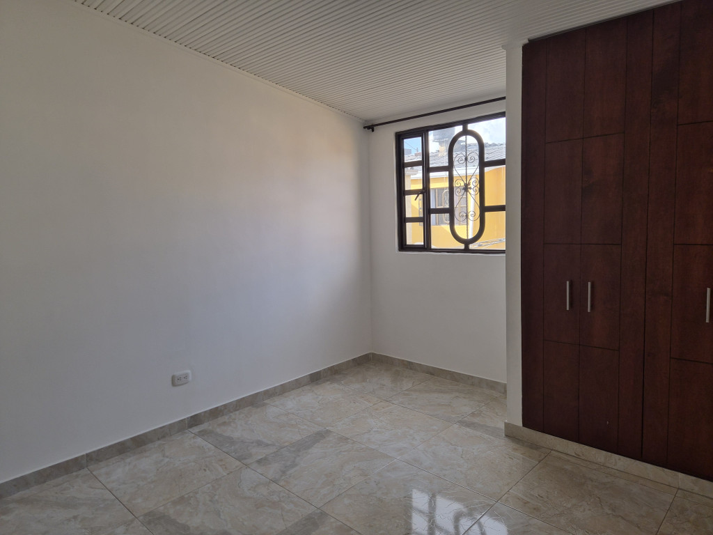 Casa En Arriendo - Álamos , Bogotá